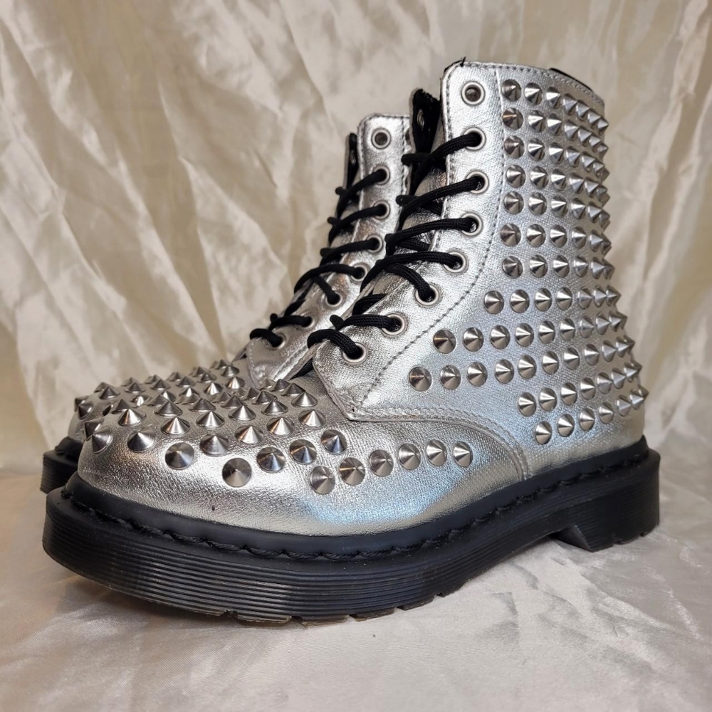 Dr. Martens Spike silver studded leather boots